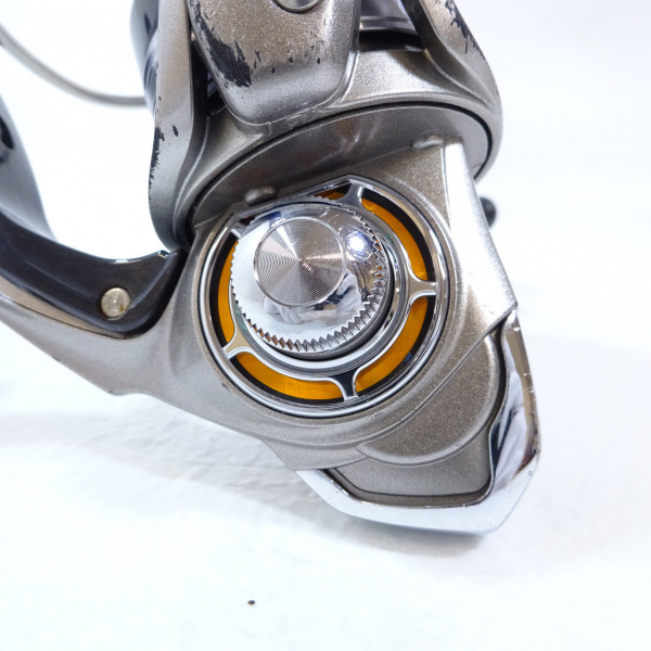 16トライソ 2500LBD